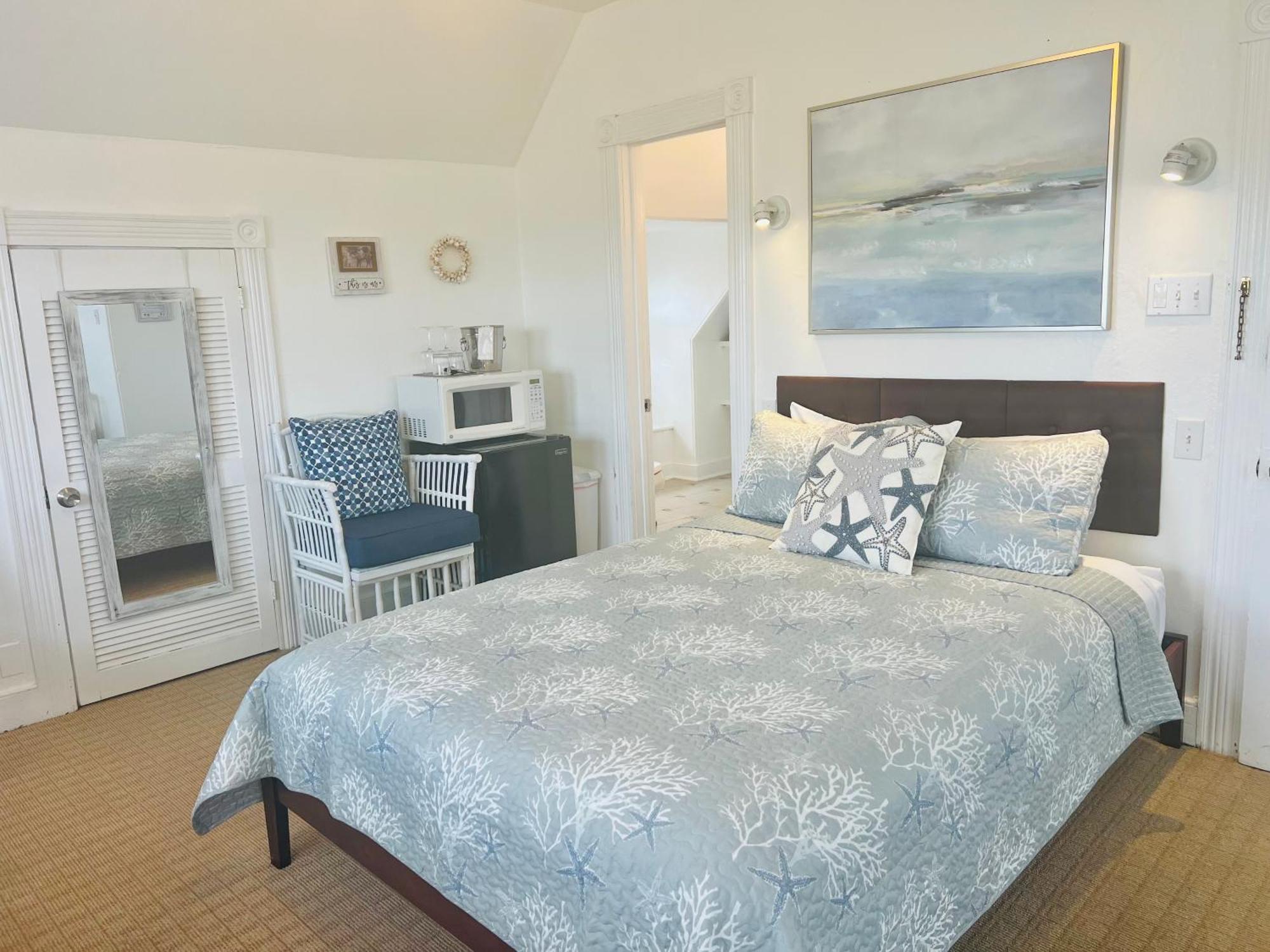 Windward At The Beach Beach Haven Exterior photo